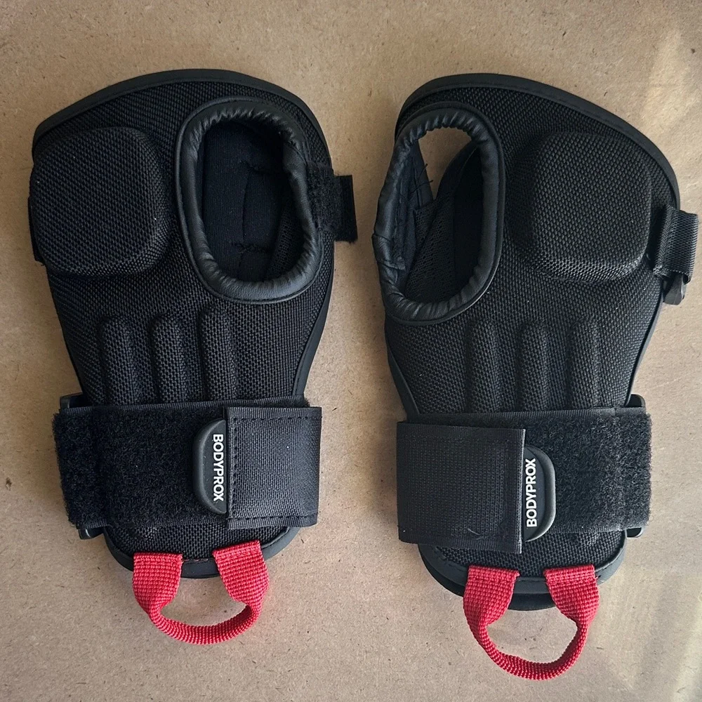 Bodyprox black flexible